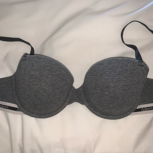 LA SENZA BRA BUNDLE !!! - Picture 2 of 5